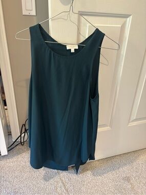 Artizia Wilfred Teal Sleeveless Layered Tank Top with peep back size small